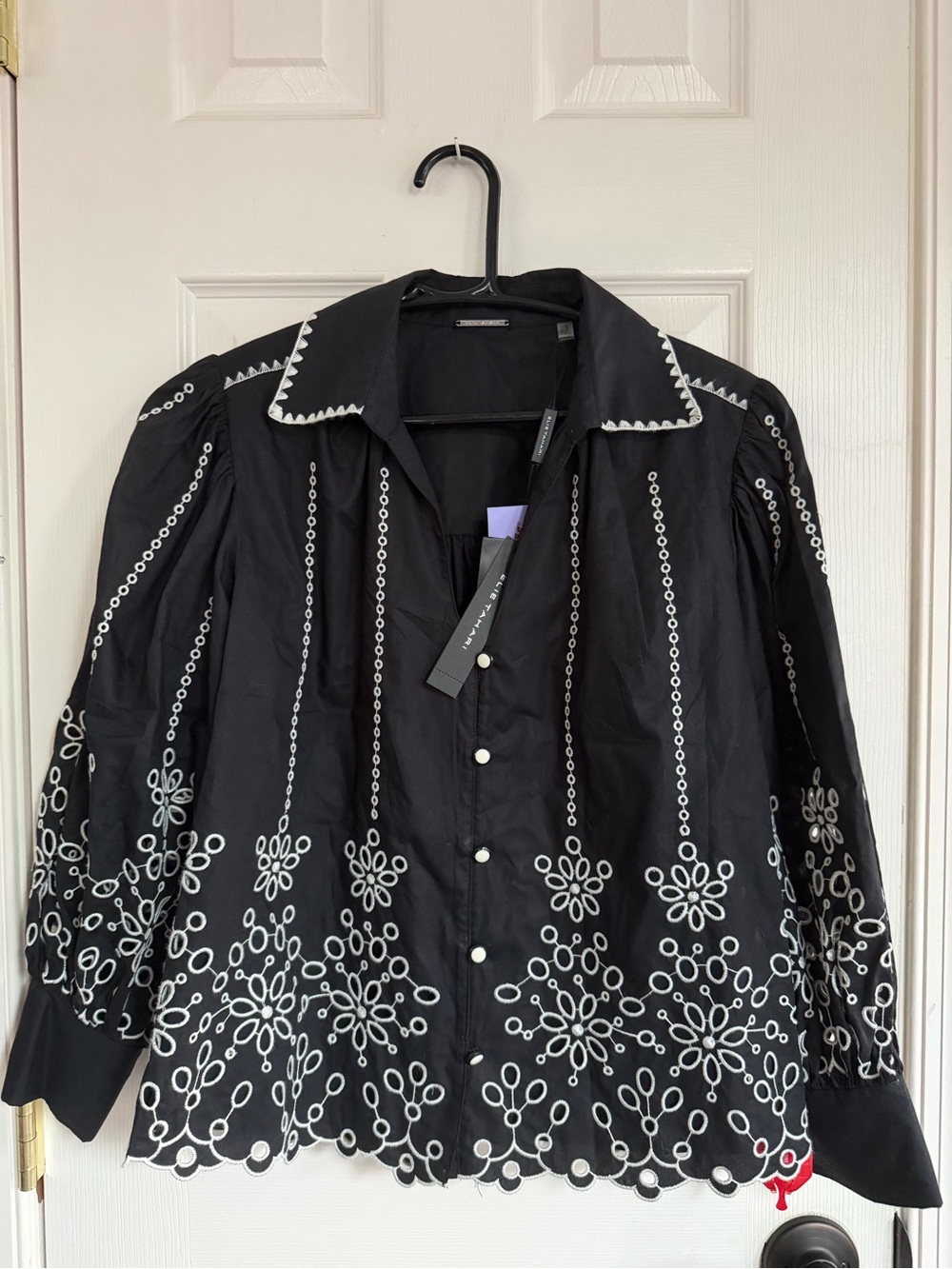 NWT Elie Tahari Black white Embroidered Button-Down Top blouse long womens XS